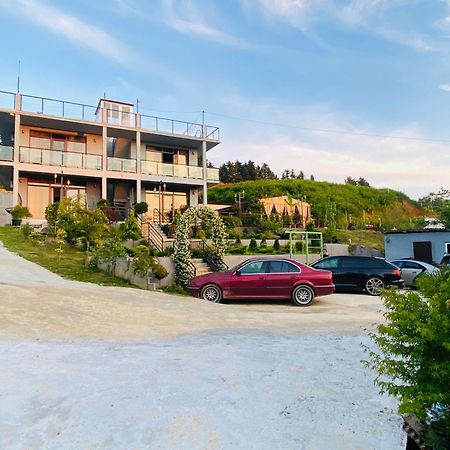 Family Hotel Sunset Chakvi Buitenkant foto